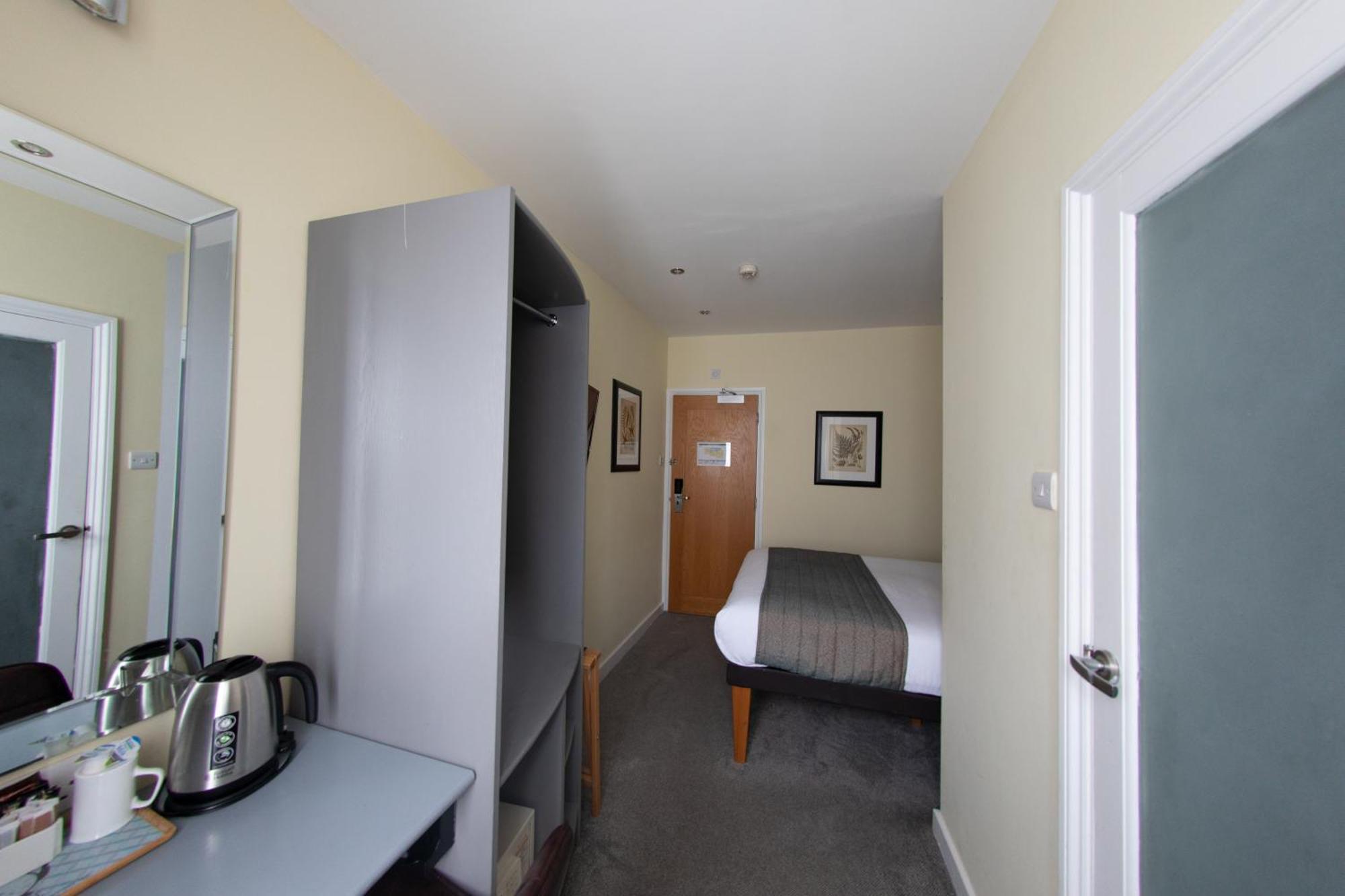 Hotel Duke Of Leinster Londra
